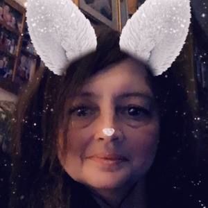 Meet your Posher, Connie